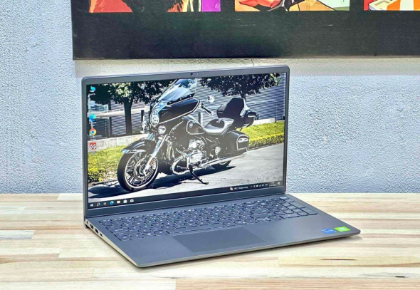 Игровой ноутбук Dell Vostro 15 3510 / 15.6&quot; (1920x1080) IPS / Intel Core i5-1135G7 (4 (8) ядра по 2.4 - 4.2 GHz) / 8 GB DDR4 / 256 GB SSD / nVidia GeForce MX350, 2 GB GDDR5, 64-bit / WebCam / Win 10 Pro - 2