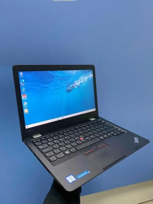 Ультрабук Lenovo ThinkPad 13 / 13.3&quot; (1366x768) TN / Intel Core i5-6300U (2 (4) ядра по 2.4 - 3.0 GHz) / 8 GB DDR4 / 256 GB SSD / Intel HD Graphics 520 / WebCam / Windows 10 - 9