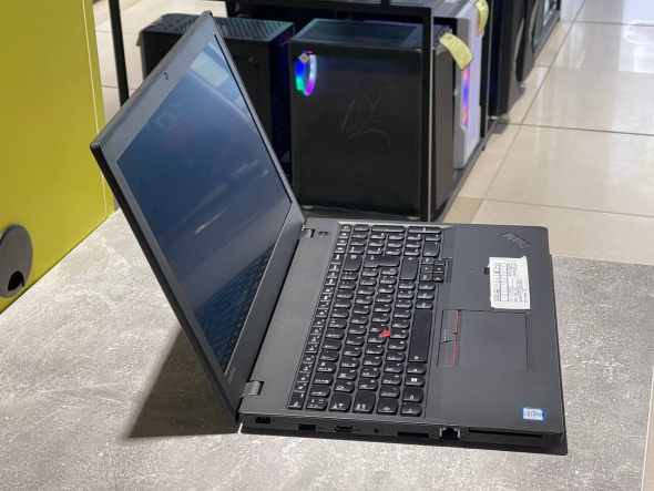 Ноутбук Lenovo ThinkPad T560 / 15.6&quot; (1920x1080) IPS / Intel Core i5-6200U (2 (4) ядра по 2.3 - 2.8 GHz) / 8 GB DDR3 / 240 GB SSD / Intel HD Graphics 520 / WebCam - 3