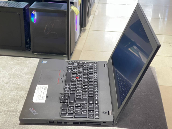 Ноутбук Lenovo ThinkPad T560 / 15.6&quot; (1920x1080) IPS / Intel Core i5-6200U (2 (4) ядра по 2.3 - 2.8 GHz) / 8 GB DDR3 / 240 GB SSD / Intel HD Graphics 520 / WebCam - 4