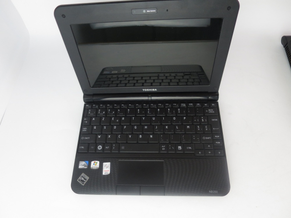 Нетбук 10.1&quot; Toshiba NB250 Intel Atom N455 1Gb RAM 160Gb HDD - 4