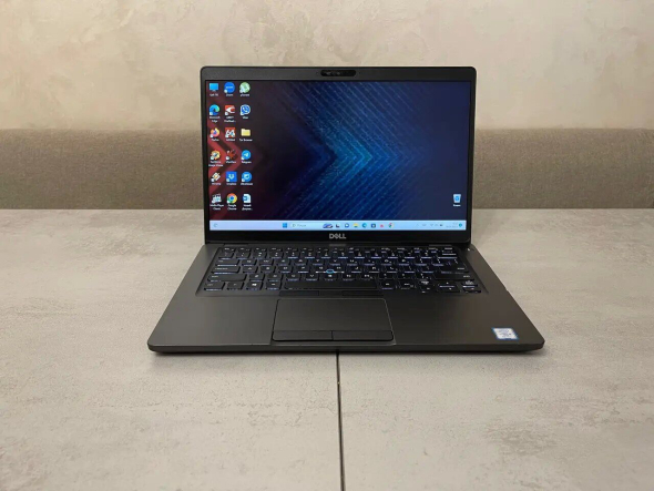 Ультрабук Б-класс Dell Latitude 5400 / 14&quot; (1920x1080) IPS / Intel Core i5-8365U (4 (8) ядра по 1.6 - 4.1 GHz) / 8 GB DDR4 / 256 GB SSD M.2 / Intel UHD Graphics 620 / WebCam / USB 3.1 / HDMI - 2