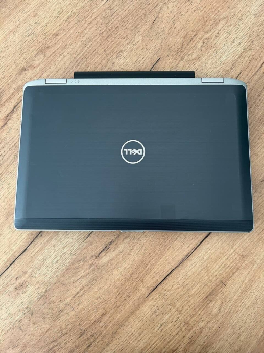 Ноутбук Б-класс Dell Latitude E6530 / 15.6&quot; (1600x900) TN / Intel Core i5-3360M (2 (4) ядра по 2.8 - 3.5 GHz) / 8 GB DDR3 / 256 GB SSD / nVidia NVS 5200M, 1 GB GDDR5, 64-bit / HDMI - 7