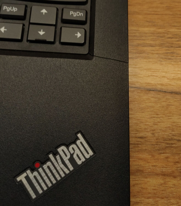 Ультрабук Б-класс Lenovo ThinkPad L480 / 14&quot; (1366x768) TN / Intel Core i5-8350U (4 (8) ядра по 1.7 - 3.6 GHz) / 8 GB DDR4 / 240 GB SSD / Intel UHD Graphics 620 / WebCam / Windows 10 - 7