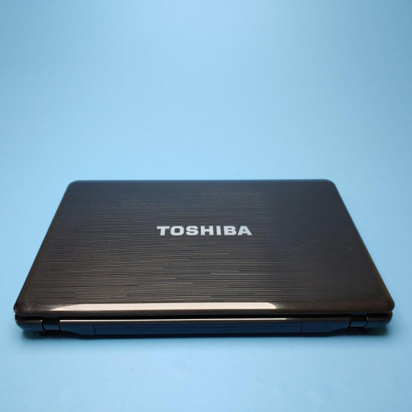 Ноутбук Toshiba Satellite P755-S5383 / 15.6&quot; (1366x768) TN / Intel Core i7-2670QM (4 (8) ядро по 2.2 - 3.1 GHz) / 8 GB DDR3 / 240 GB SSD / Intel HD Graphics 3000 / WebCam / DVD-RW / Win 10 Home - 3