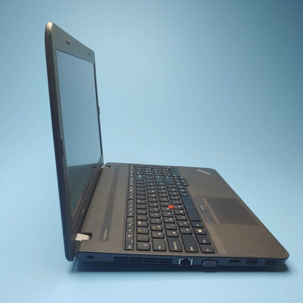Ноутбук Lenovo ThinkPad E565 / 15.6&quot; (1366x768) TN / AMD A6-8500P (2 ядра по 1.6 - 3.0 GHz) / 8 GB DDR3 / 240 GB SSD / AMD Radeon R5 Graphics / WebCam / DVD-ROM / Win 10 Pro - 3