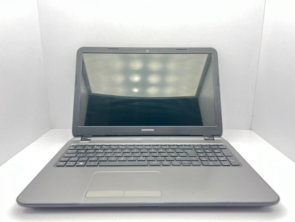 Ноутбук Б-класс HP Compaq 15-s000sg / 15.6&quot; (1366x768) TN / Intel Celeron N2815 (2 ядра по 1.86 - 2.13 GHz) / 4 GB DDR3 / 750 GB HDD / Intel HD Graphics - 2