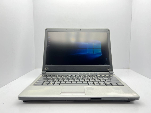 Ноутбук Fujitsu Б-класс LifeBook FGNB225 / 13.3&quot; (1366x768) TN / Intel Core i7-2620M (2 (4) ядра по 2.7 - 3.4 GHz) / 4 GB DDR3 / 500 GB HDD / Intel HD Graphics 3000 / WebCam - 2