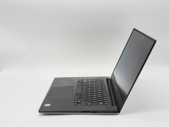 Мобильная рабочая станция Dell Precision 5510 / 15.6&quot; (1920x1080) IPS / Intel Core i7-6820HQ (4 (8) ядра по 2.7 - 3.6 GHz) / 16 GB DDR4 / 120 GB SSD + 500 GB HDD / nVidia Quadro M1000M, 2 GB GDDR5, 128-bit / WebCam / HDMI - 4