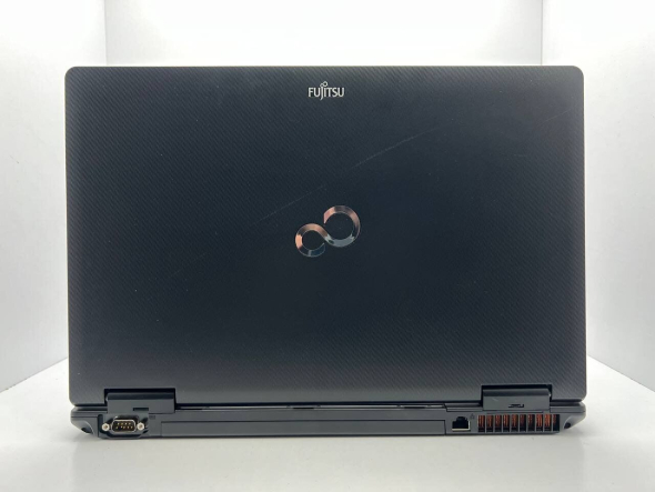 Ноутбук Б-класс Fujitsu LifeBook E752 / 15.6&quot; (1366x768) TN / Intel Core i5-3320M (2 (4) ядра по 2.6 - 3.3 GHz) / 4 GB DDR3 / 240 GB SSD / Intel HD Graphics 4000 / WebCam - 5