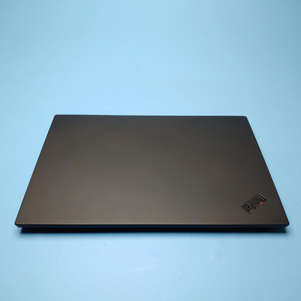 Мобильная рабочая станция Lenovo ThinkPad P1 / 15.6&quot; (1920x1080) IPS / Intel Core i7-8750H (6 (12) яер по 2.2 - 4.1 GHz) / 8 GB DDR4 / 256 GB SSD / nVidia Quadro P1000, 4 GB DDR5, 128-bit / WebCam / Win 10 Pro - 6