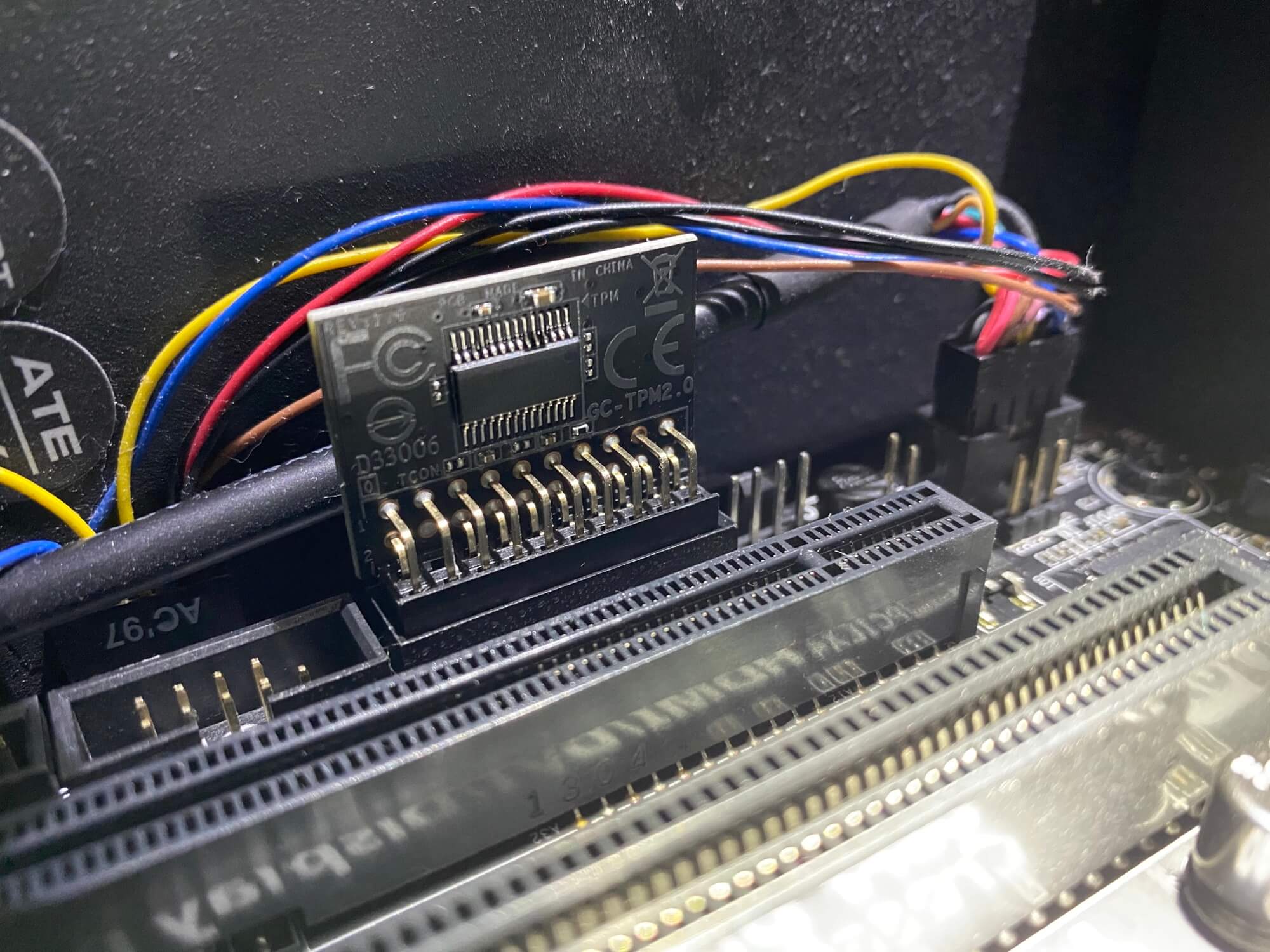 як увімкнути модуль TPM 2.0